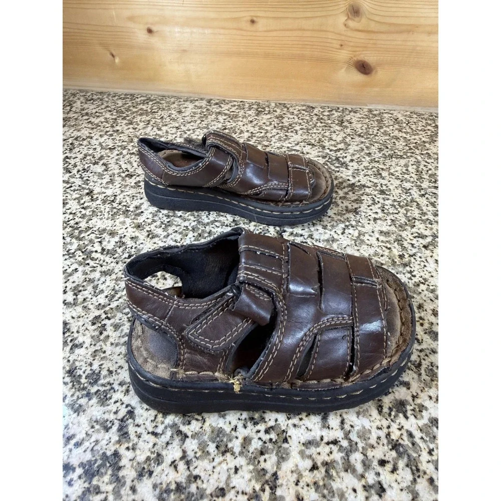 Beaver Creek Kids Dark Brown Fisherman Sandals Hook Loop Size 6.5 Rugged Casual